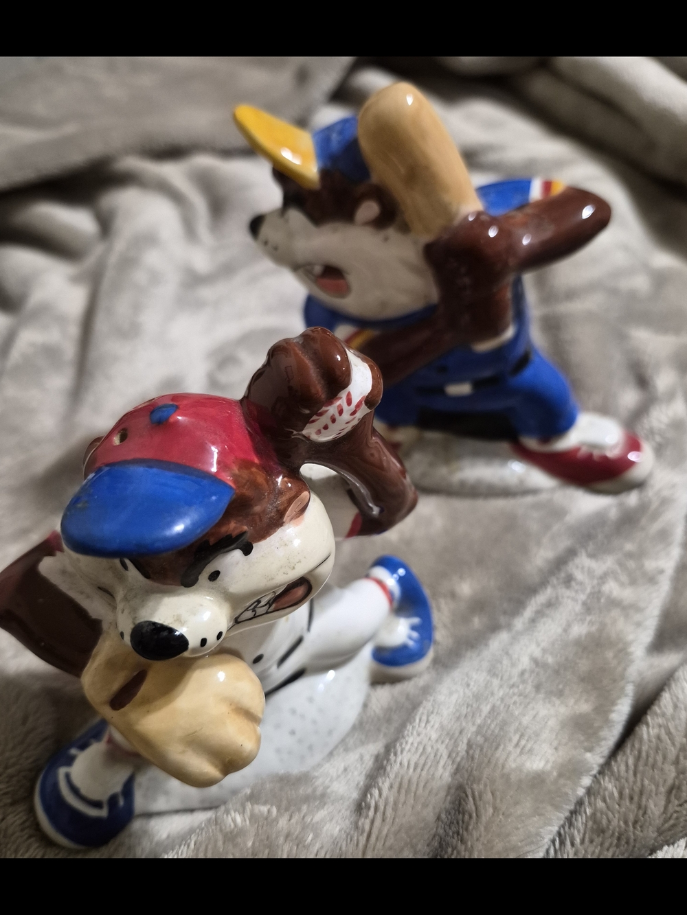 Ceramic Baseball TAZ Figurine Set - Salt And Pepper Shaker
